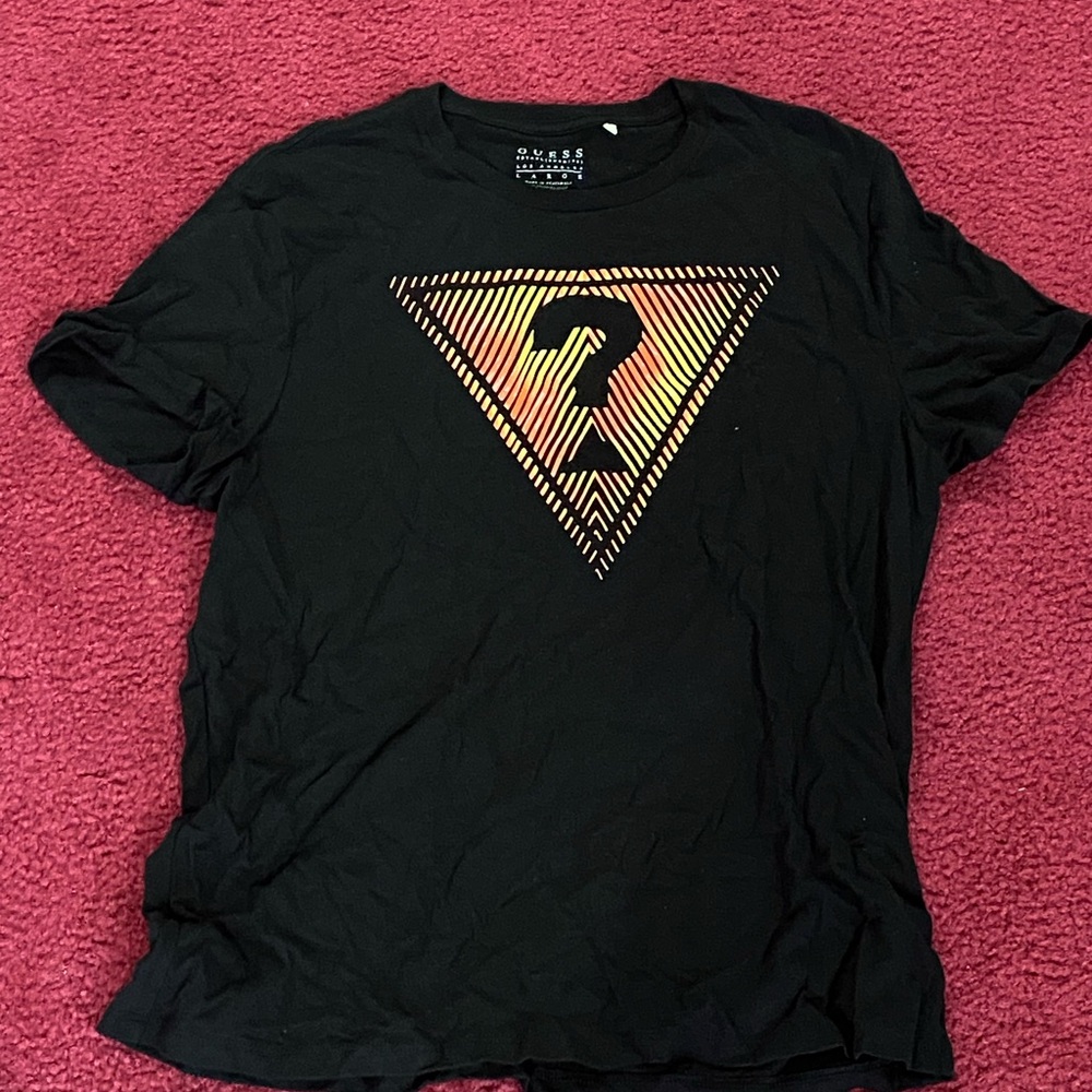 GUESS Black Short-Sleeve Tee with Orange-Yellow Gradient Triangle Logo